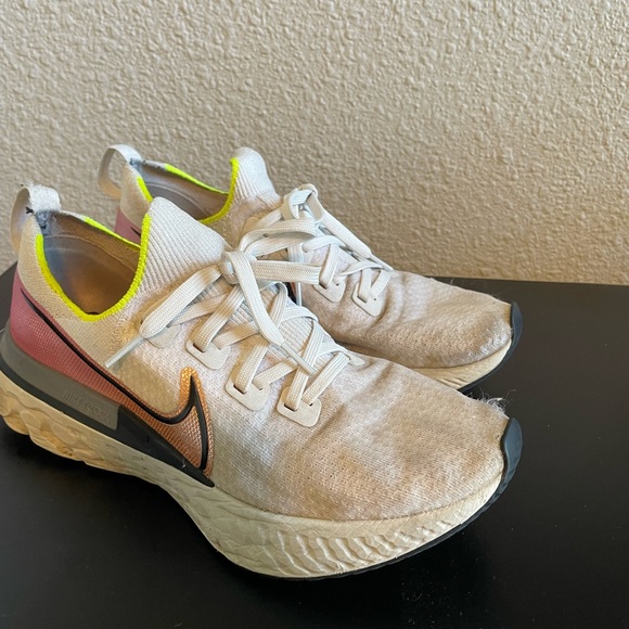 Nike React Infinity Run FK Platinum Running Shoes - Picture 5 of 9